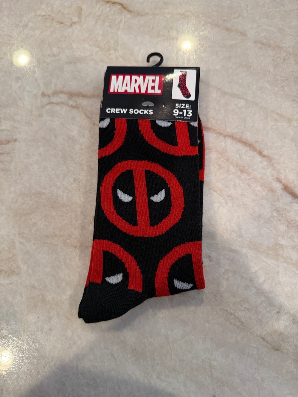 Marvel Deadpool Pattern Crew Socks - Black & Red NWT 9-13